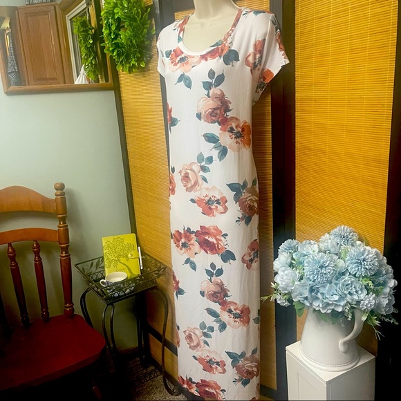 Pinc Stretch Dress - Picture 5 of 7